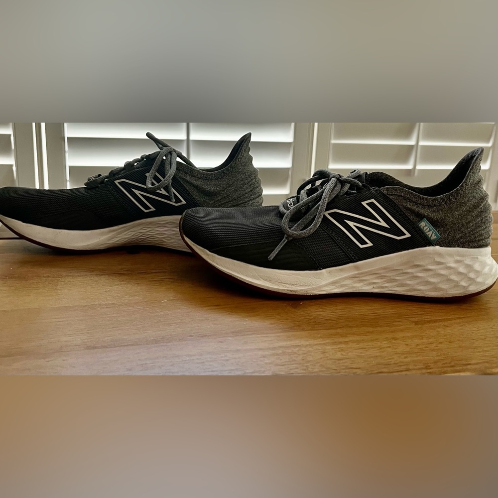 Tennis shoe